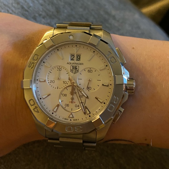 Tag Heuer 43mm Aquaracer - Picture 2 of 7